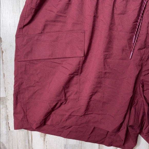 Old Navy Strechtech Dry Quick Burgundy Active Shorts Size 3X NWT! - Picture 4 of 14